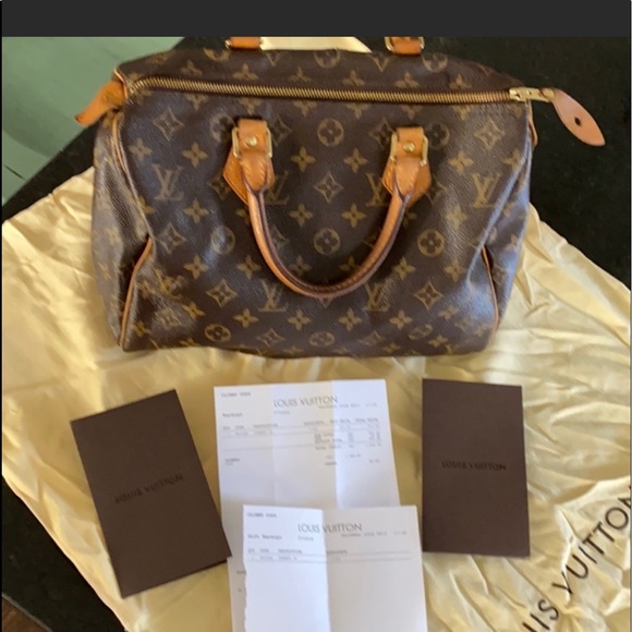 Louis Vuitton Handbags - Auth Louis Vuitton Speedy 30 w/ original receipt